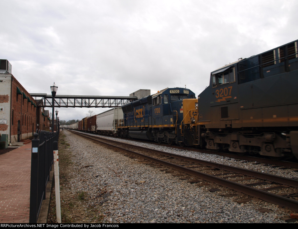 CSX 1700